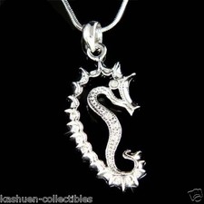 Hippocampe Avec Cristal