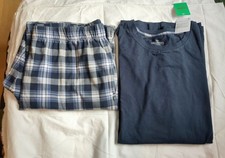 Palmers pyjama taille L (5-6), haut bleu foncé, pantalon à carreaux bleu-gris.