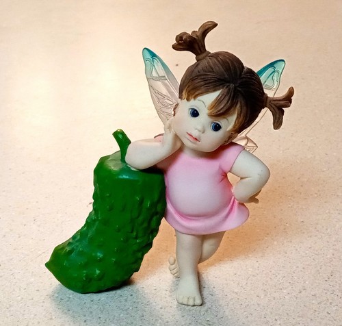 2003 enesco fine pickle fairie - fine,