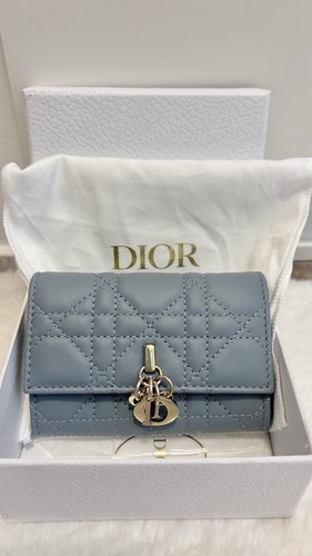 Christian dior - dior, glycine