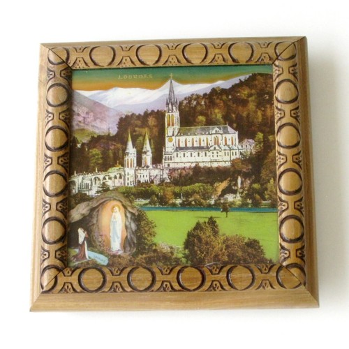 Dessous plat ancien musical - de,