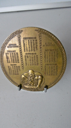 Medaille calendrier deg - medaille,