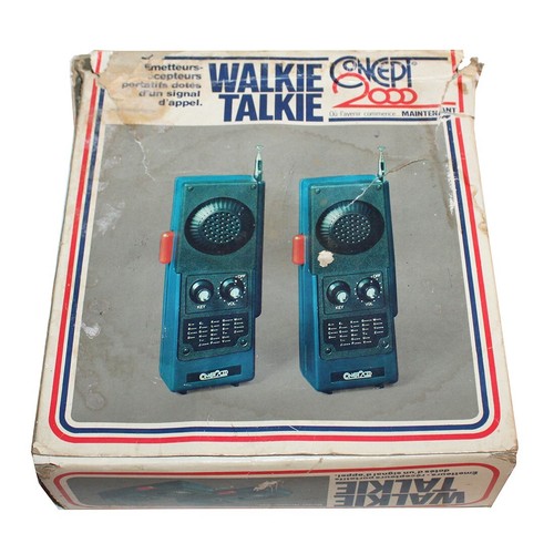 Talkie walkie concept - walkie, 2000