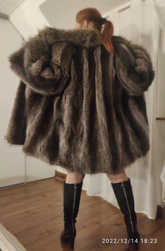 Fourrure femme marmotte - fourrure,