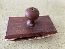 Ancien Tampon Buvard de bureau à Bascule en bois verni
