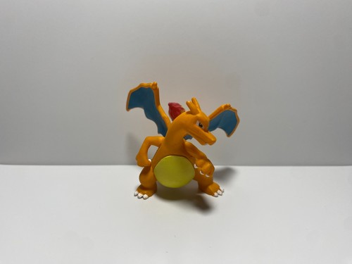 Figurine pokémon dracaufeu - pokémon,