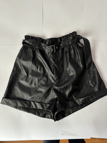 Short sexy noir similicuir - short,
