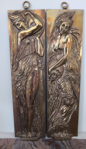 Paire bas reliefs bronze - paire,
