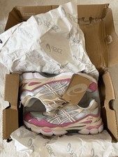 Baskets ASICS neuves – style