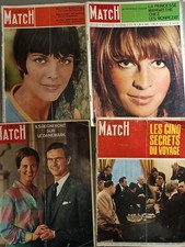 Lot , Paris Match  , 1966 , magazines , Mireille Mathieu , Julie Christie , etc