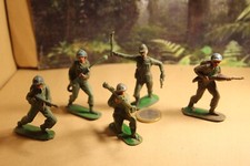 JECSAN LOT DE 5 SOLDATS WW2 1/32 ème