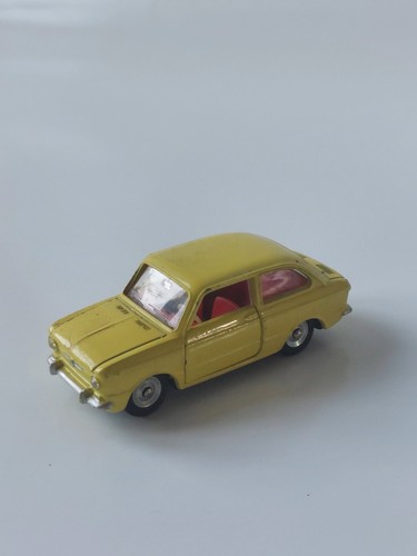 Voiture miniature dinky - voiture,
