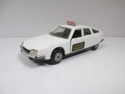 Citroen 2200 taxi - taxi, radio
