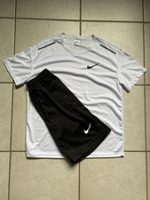 Ensemble de Sport Nike T-Shirt