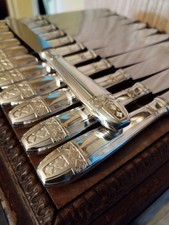 12 Couteaux de Table Art Déco