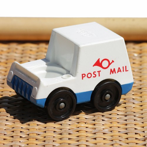 Voiture facteur post - du,