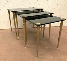 Table gigogne en laiton et