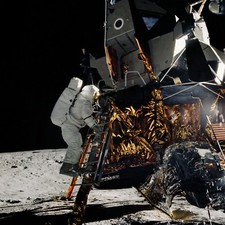 Photo Nasa - Apollo 12 - Descente du module lunaire