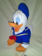 PELUCHE " RANGE PYJAMA "DONALD