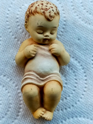 Vintage figurine sculpture - figurine,