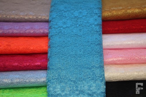 Floral tissu dentelle - dentelle, vendu