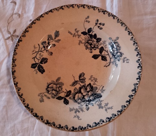 Ancienne assiette creuse - assiette,
