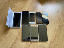 Lot de 7 téléphones
