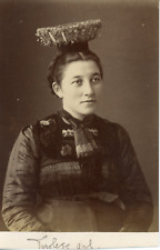 Autriche, Alpes, Jeune femme Tyrolienne, ca.1880, Vintage albumen print Vintage 