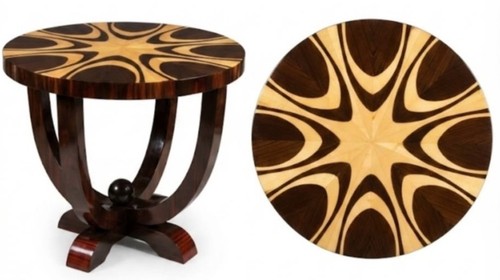 Table rond art - un, en