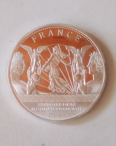 Pièce commémorative