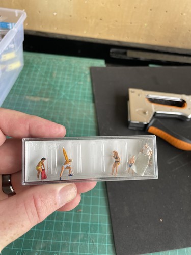 New preiser figures - new,