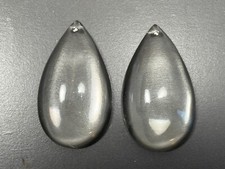 2 Pampilles en Verre Moulé