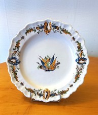 Assiette en faïence 