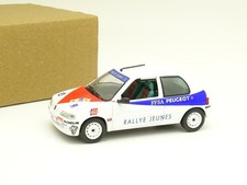 Ixo SB 1/43 - Peugeot 106