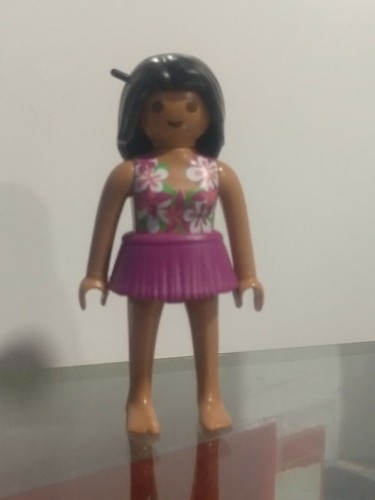 Figurine playmobil hawaïenne - playmobil,
