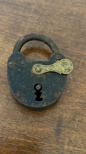 Cadenas ancien fer sans - cadenas, en