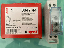 LEGRAND Relais temporisé multifonction 1 module - 004744
