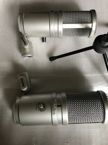 Micros superlux e205u - 2,