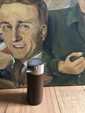 Boîte distributeur cacahuète