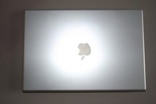 MacBookPro 15" Intel core 2 duo 2.2GHz - modèle A1226 - 2007 SSD 256GB 4Go ram