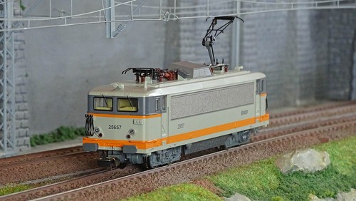 Piko 96539 locomotive - piko,