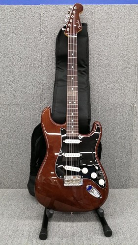 Guitare électrique fender - guitare,