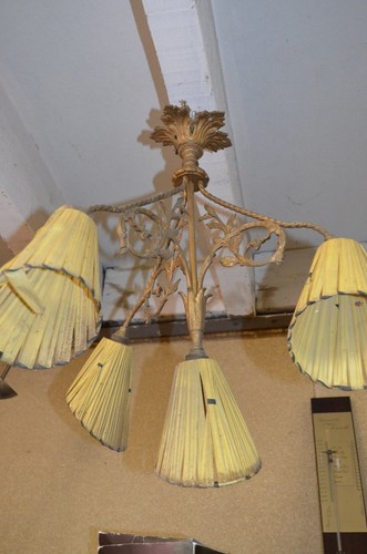 Ancien lustre bronze tulipe - lustre,
