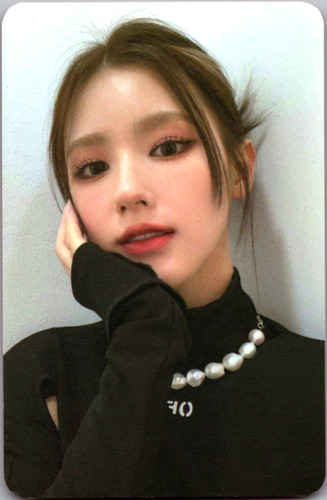 Miyeon idle photocard - miyeon, (g)-idle