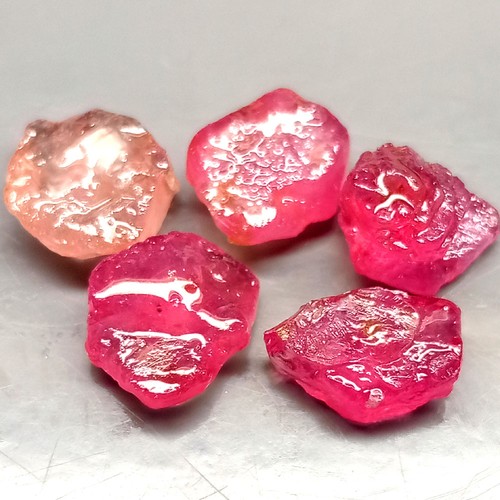 5 pièces pierres - 21,7, ct