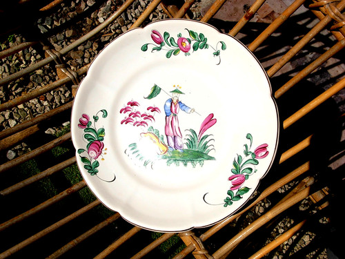 Assiette faience ancienne - en,