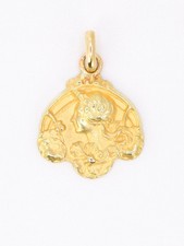 Médaille Art Nouveau femme de profil or jaune