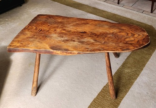Table basse brutaliste bois - basse,