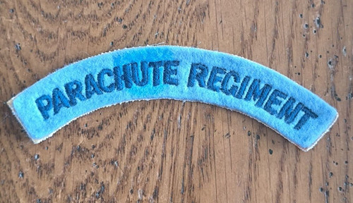 Insigne militaire ecusson - insigne,