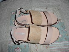 CHAUSSURES SANDALES en cuir  ACCESSOIRE DIFFUSION  35 NEUVES COLISSIMO GRATUIT